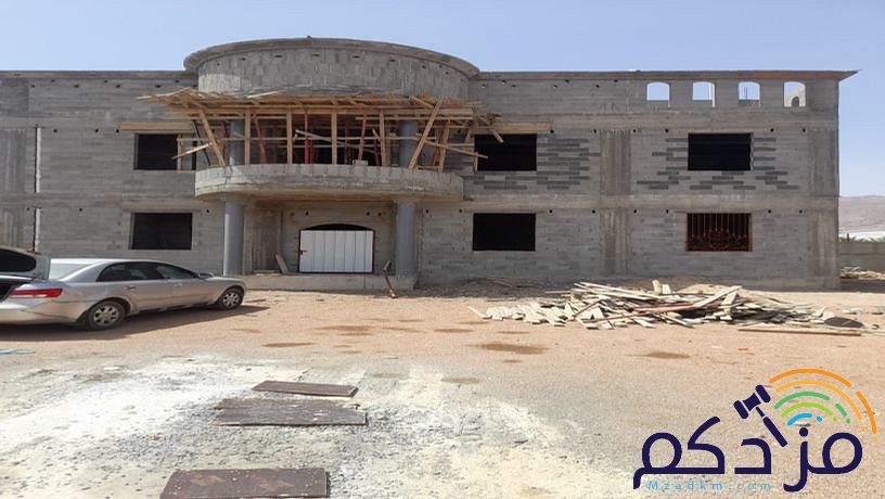 مقاول عمائر