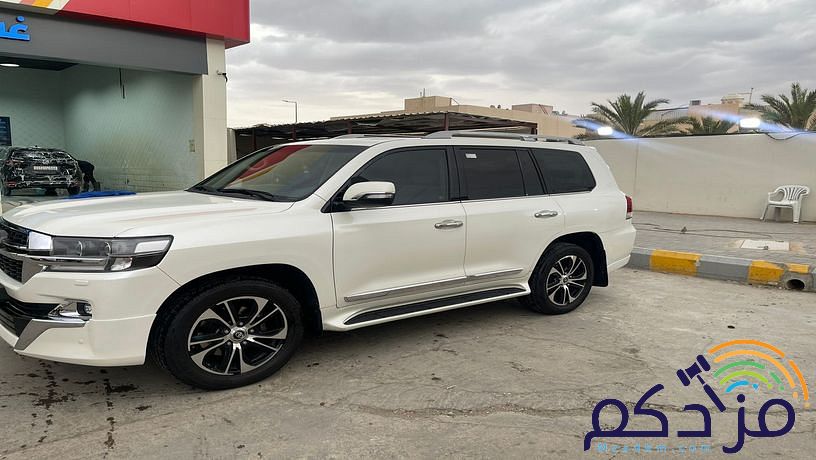 جيب لاندكروزر 2020