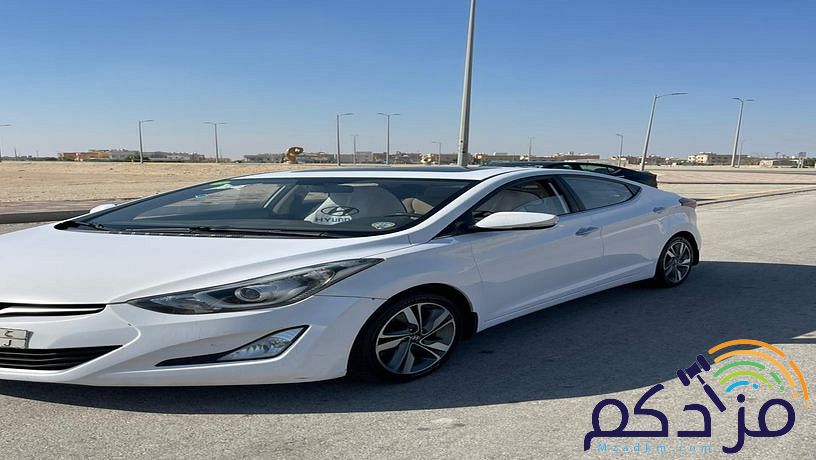 سيارات لي البيع