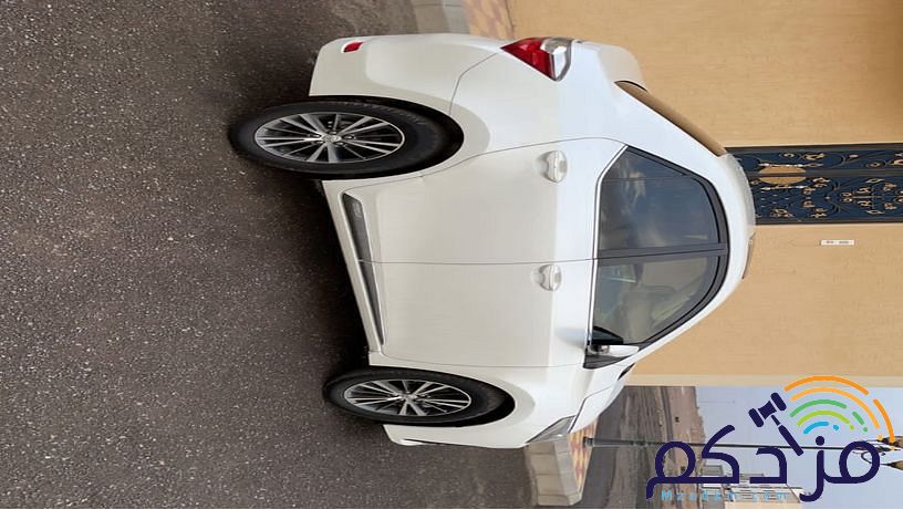سياره تيوتا للبيع