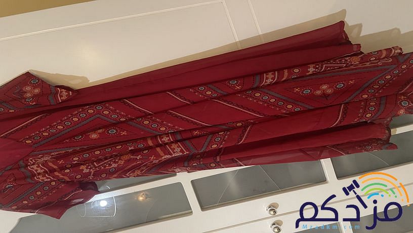فساتين جديده لم يتم استخدامها للبيع