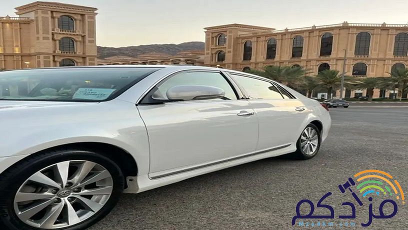 تايوتا افالون