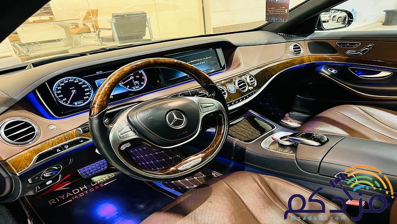 مرسدس c400