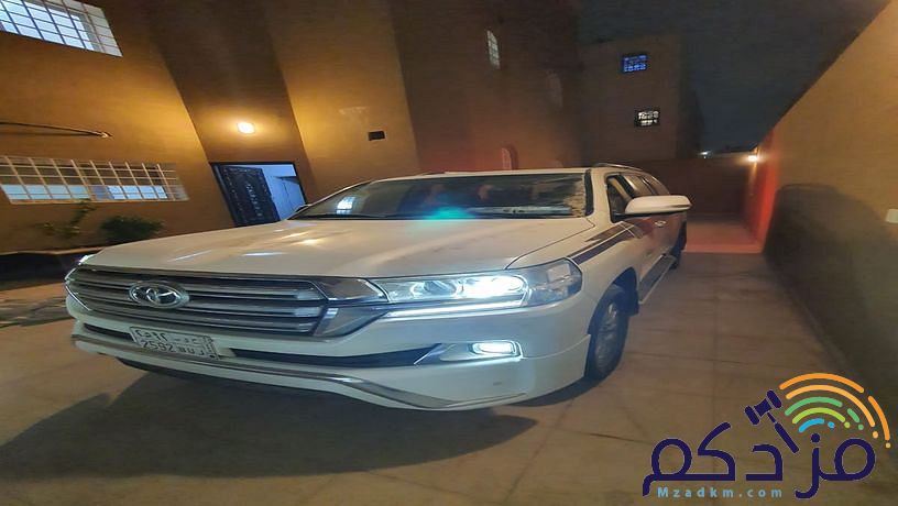 تويوتا لاندكروزر موديل 2016