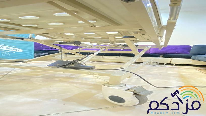 سرير طبي مع مرتبه طبيه