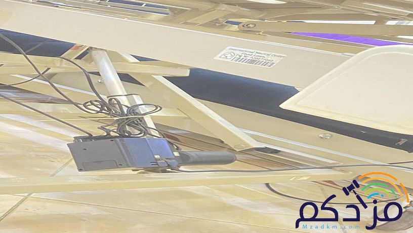سرير طبي مع مرتبه طبيه
