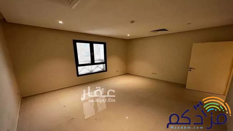 شقة فاخرة للإيجار 
في الخبر حي الروابي
حي راقي و موقع مميز