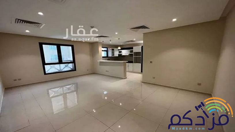 شقة فاخرة للإيجار 
في الخبر حي الروابي
حي راقي و موقع مميز