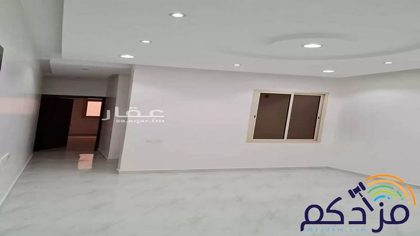 شقه للايجار المدينه المنوره 
حي العزيزيه ت10