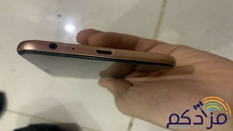 جوال جلكسي فيه كسر الجوال شغال